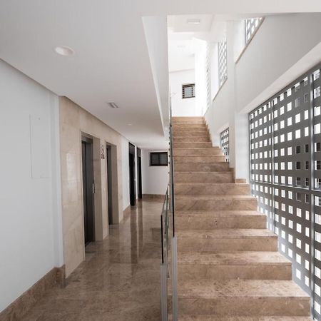 Apartamento De Lujo En Plaza Del Teatro Apartment Malaga Exterior photo